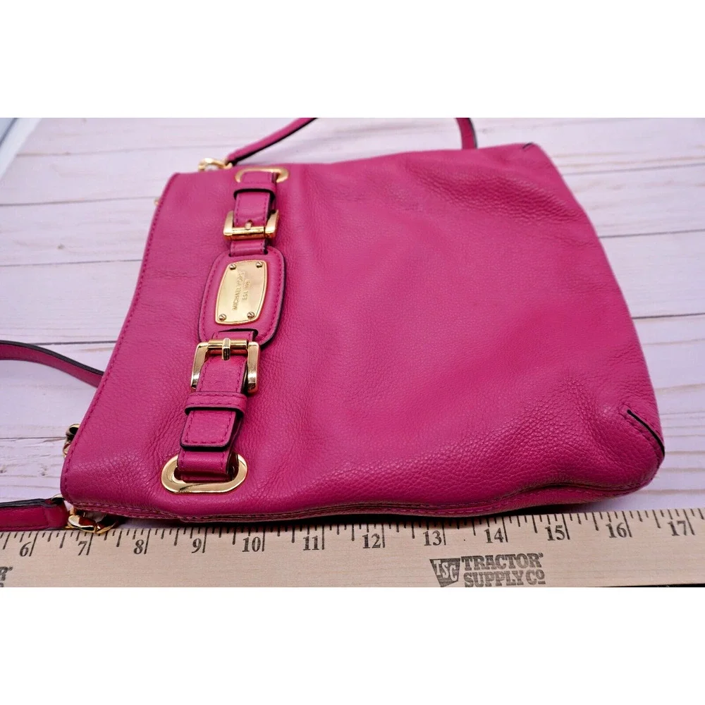 Michael Kors Womens Pink Pebbled Leather Adjustable Strap Small Crossbody Bag